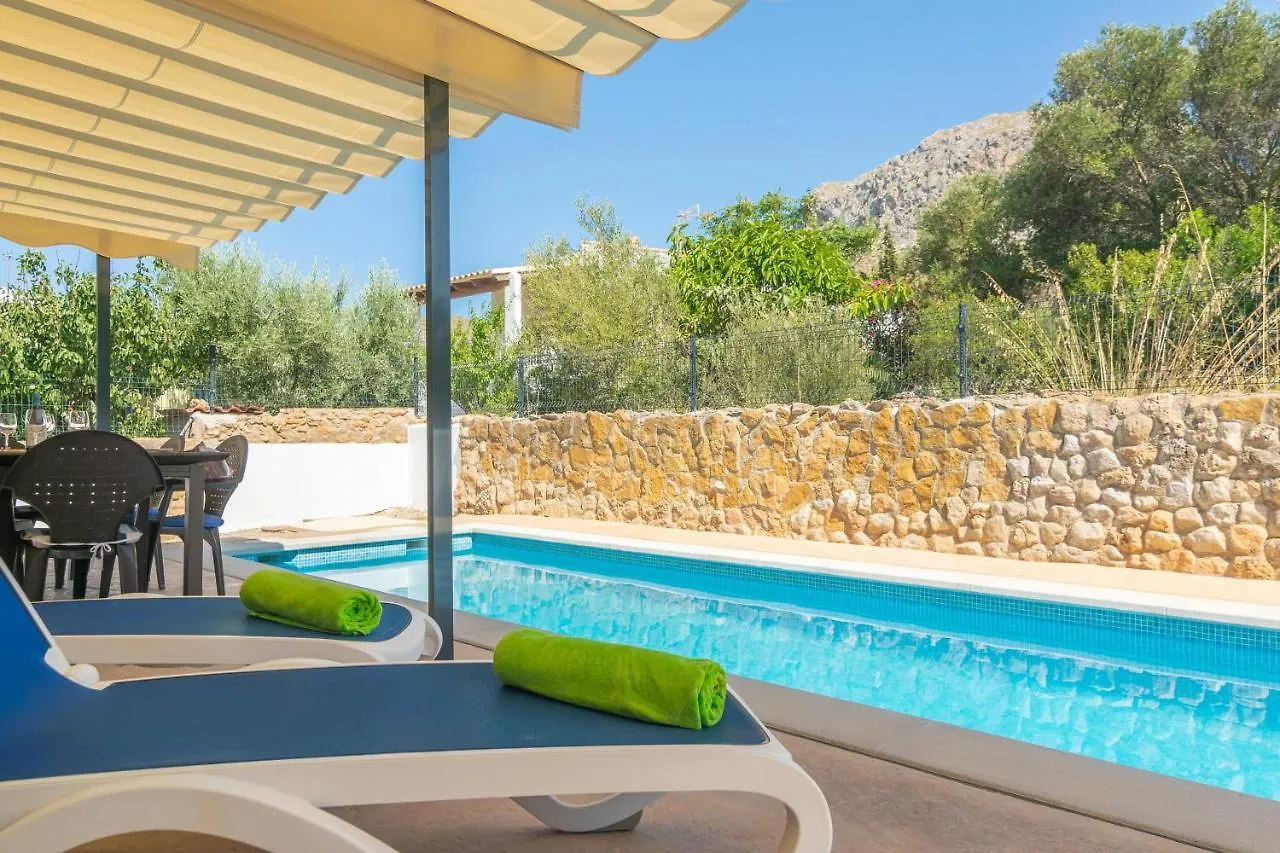 Can Clavell Arta Holiday home