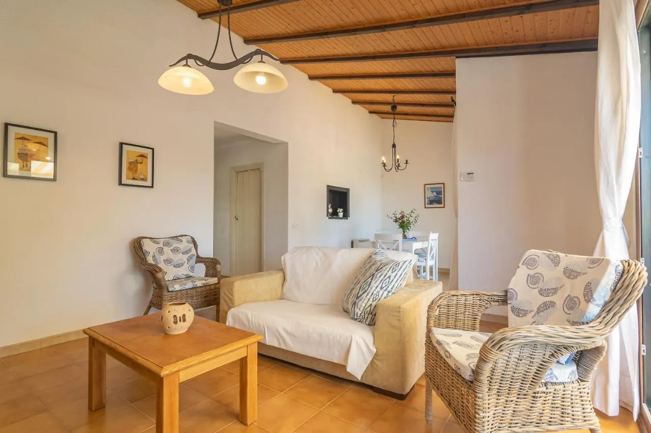Can Clavell Arta Holiday home